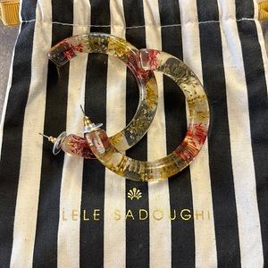 Lele Sadoughi Acrylic Hoops